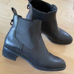 Black Chelsea boots Cole Haan size 6.5